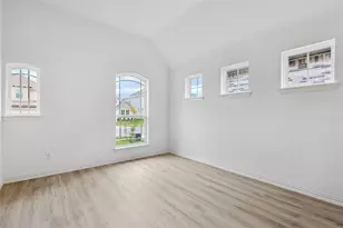 3005 Myrtle Bch Ln, League City, TX 77573 - Photo 4