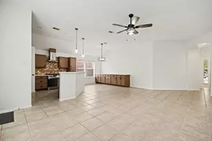 1816 Sherwood Forest Cir, League City, TX 77573 - Photo 12