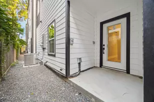 812 Thornton St, Houston, TX 77018 - Photo 8