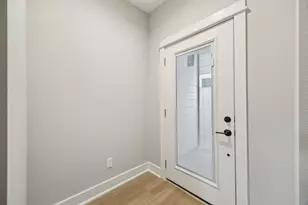 812 Thornton St, Houston, TX 77018 - Photo 6