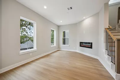 812 Thornton Street #F, Houston, TX 77018 - Photo 14