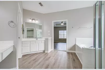 19423 Bear Springs Drive, Katy, TX 77449 - Photo 32