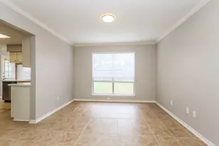 2711 Knollbrook Ln, Spring, TX 77373 - Photo 6