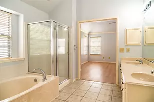 219 Birch Hill Dr, Sugar Land, TX 77479 - Photo 20