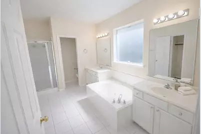 13623 Eldridge Springs Way, Houston, TX 77083 - Photo 18