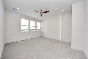 9139 La Pau Ln, Houston, TX 77051 - Photo 22