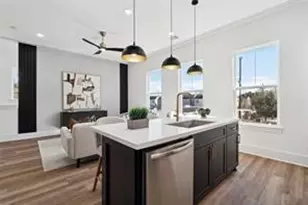 9020 Orange Spg Dr, Houston, TX 77080 - Photo 16