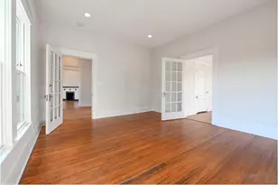 811 Stuart St, Houston, TX 77006 - Photo 10