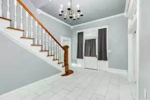 336 N Rock Island St, Angleton, TX 77515 - Photo 10