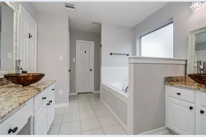 2205 Ocean Point Court, Pearland, TX 77584 - Photo 20