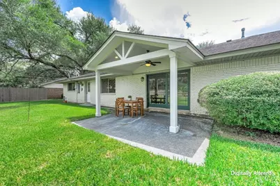 212 E Crestmont Drive, Alvin, TX 77511 - Photo 48