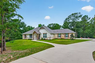 28080 Bridle Ave, Waller, TX 77484 - Photo 2