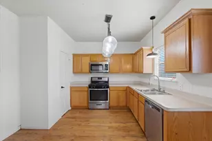 8319 Rusty Blackhaw Ln, Baytown, TX 77523 - Photo 8