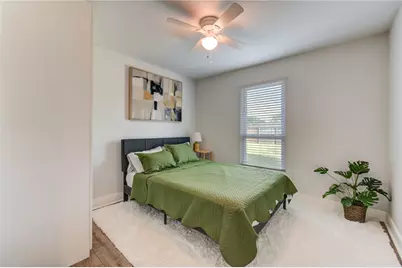 4049 Lucille Street #B, Houston, TX 77026 - Photo 6