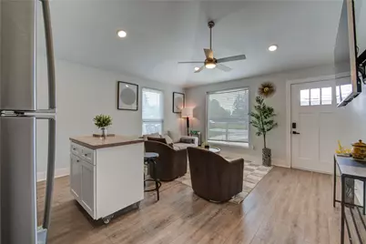 4049 Lucille Street #B, Houston, TX 77026 - Photo 14