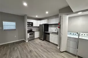 2810 Beauchamp St, Houston, TX 77009 - Photo 8