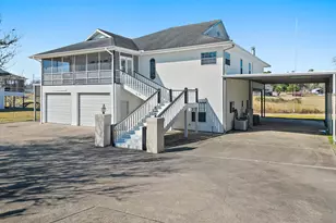 1306 Spring Branch Dr, Cove, TX 77523 - Photo 1