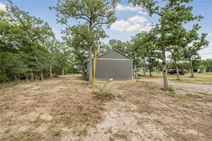 405 Wilderness Rd, Somerville, TX 77879 - Photo 12