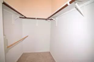 11912 Prior Park Dr, Houston, TX 77047 - Photo 10