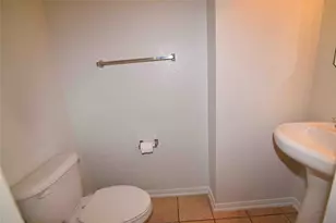 11912 Prior Park Dr, Houston, TX 77047 - Photo 6