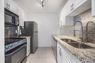 5711 Sugar Hill Dr, Houston, TX 77057 - Photo 12