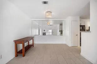 5711 Sugar Hill Dr, Houston, TX 77057 - Photo 10