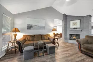 2610 Loganberry Cir, Seabrook, TX 77586 - Photo 20