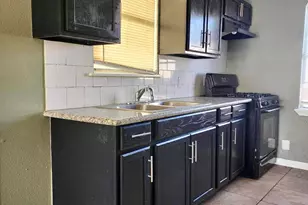 3115 Christie St, Houston, TX 77026 - Photo 6