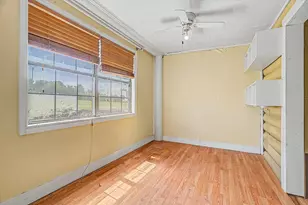 319 Oakland St, Baytown, TX 77520 - Photo 22
