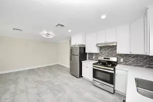 7066 Villa St, Houston, TX 77061 - Photo 8
