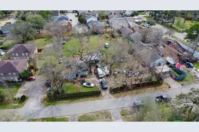 9229 Kerrwood Lane, Houston, TX 77080 - Photo 2