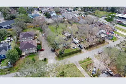 9229 Kerrwood Lane, Houston, TX 77080 - Photo 6