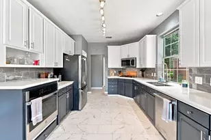 13507 Willow Heights Ct, Houston, TX 77059 - Photo 12
