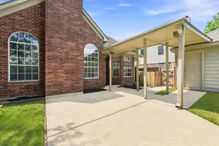 13507 Willow Heights Ct, Houston, TX 77059 - Photo 32