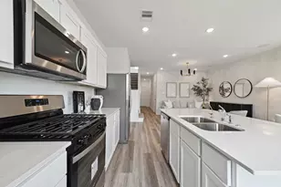 951 Moon Drop Ln, Houston, TX 77090 - Photo 6