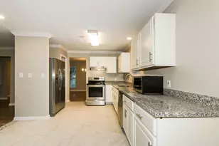 1506 Castlerock Dr, Houston, TX 77090 - Photo 8