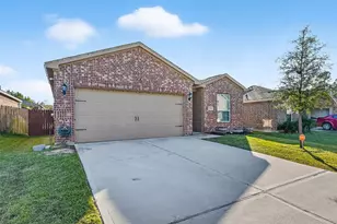 22715 Steel Blue Jaybird Dr, Hockley, TX 77447 - Photo 2