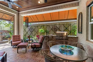 108 McGoey Cir, The Woodlands, TX 77384 - Photo 4