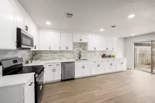 11534 Willwood Dr, Houston, TX 77072 - Photo 16