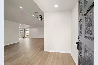 11534 Willwood Drive, Houston, TX 77072 - Photo 6