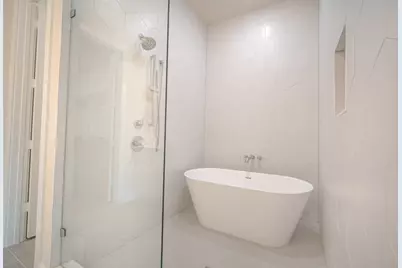 1715 Bologna Lane, Houston, TX 77055 - Photo 46