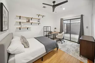 2010 Blodgett St, Houston, TX 77004 - Photo 32