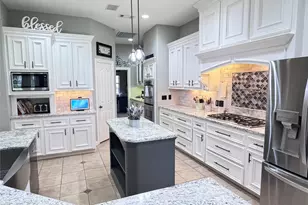 707 Fairway Oaks, Conroe, TX 77302 - Photo 24