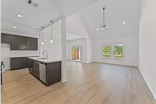 11824 Whirlaway, Willis, TX 77318 - Photo 12