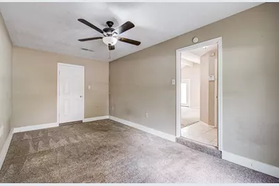 3626 Suttonford Drive, Houston, TX 77066 - Photo 8