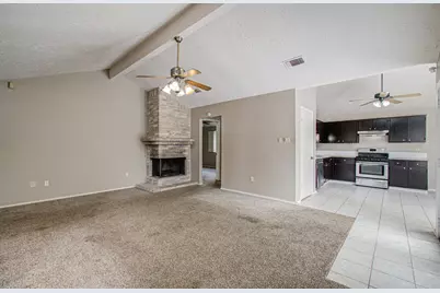 3626 Suttonford Drive, Houston, TX 77066 - Photo 10