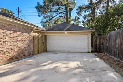 13611 Charwell Crossing Lane, Houston, TX 77069 - Photo 8