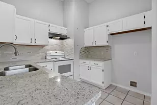 3105 Wood Fox Dr, Alvin, TX 77511 - Photo 8