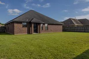 3223 El Camino St, Bay City, TX 77414 - Photo 4