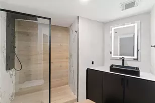 3525 Sage Rd, Houston, TX 77056 - Photo 10